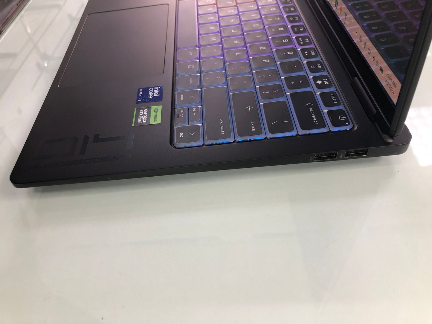 HP OMEN Transcend 14-fb0013dx Gaming Laptop Intel Core Ultra 7 16GB RAM 512GB SSD RTX 4060 8GB 14" OLED