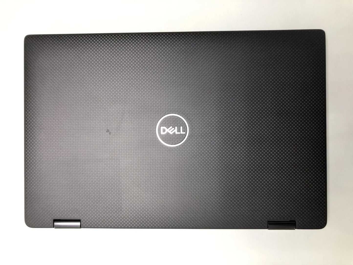 Dell Latitude 7420 Top Panel Design