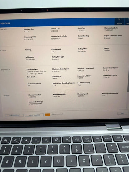 Dell Latitude 9420 Full HD screen powered on